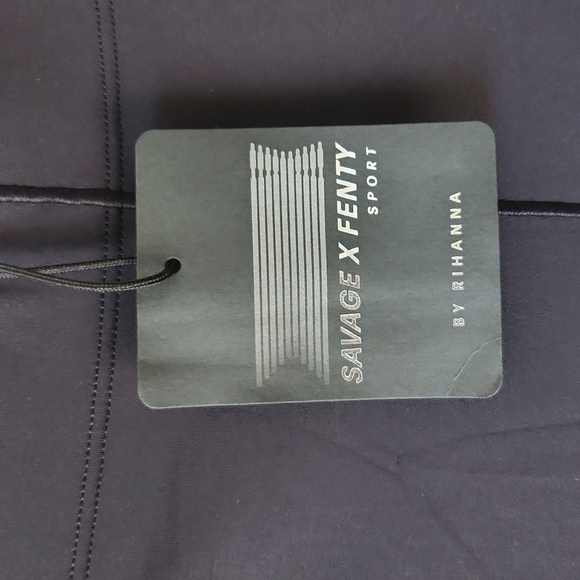 Savage X Fenty By Rihanna Black High-Waisted Leggings with Keyhole Cutout Size M - Picture 7 of 7